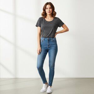 Ladies EXPRESS Jersey Knit Modal T-Shirt - Size Small - EUC